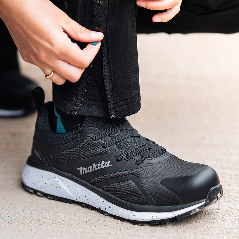 Women's Kobe Safety Trainer